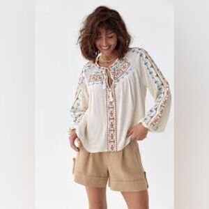 American Eagle Outfitters Cream Embroidered Blouse